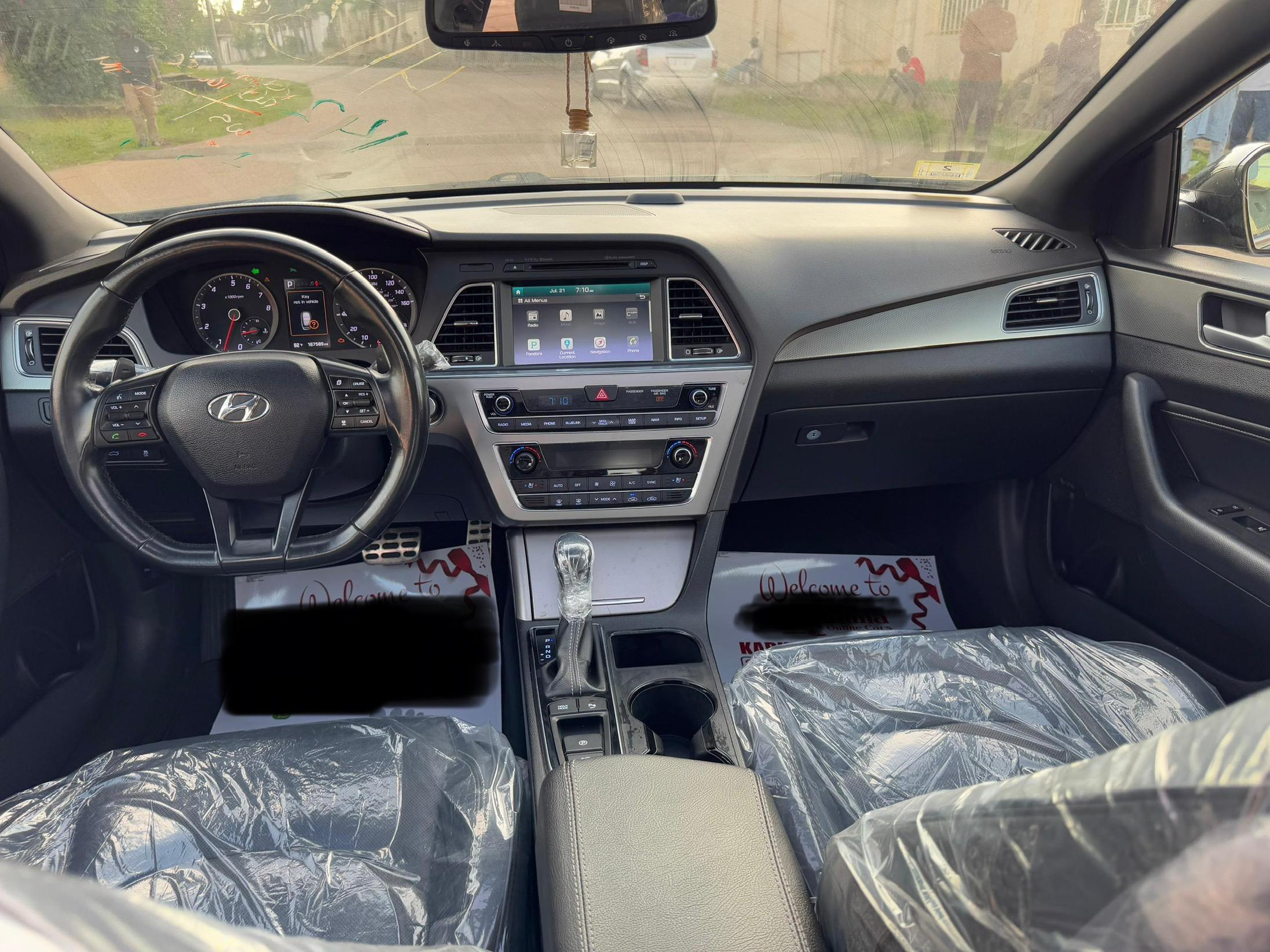 Car Image 4