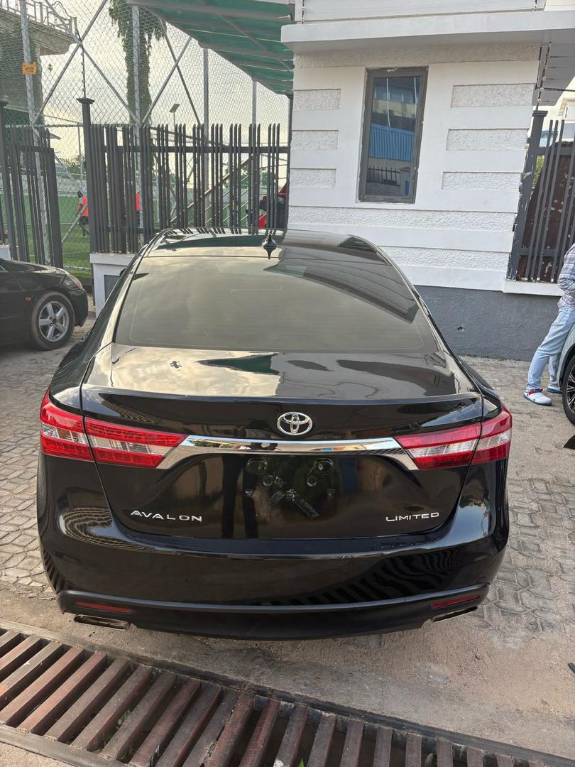 Car Image 6