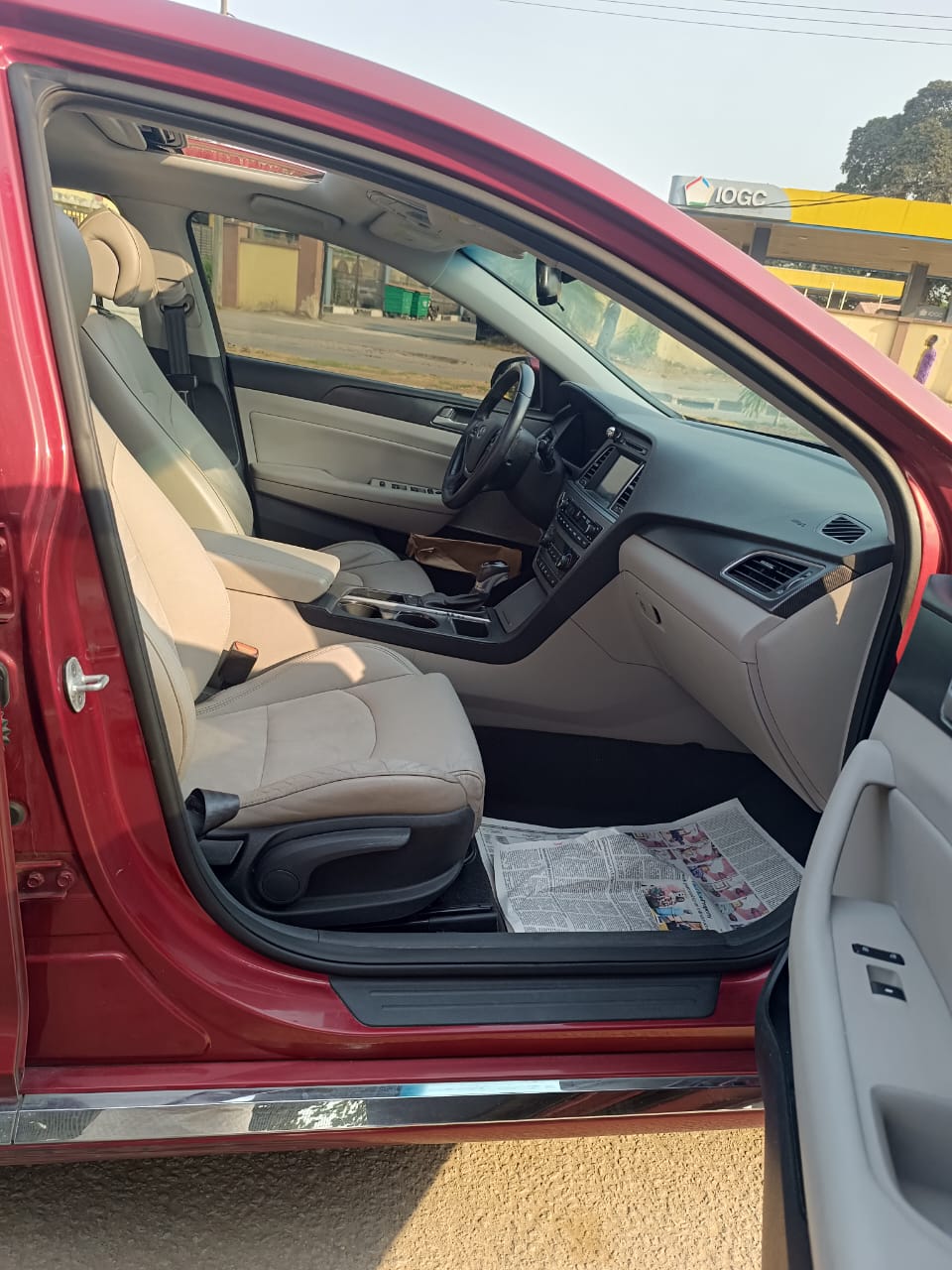 Car Image 3