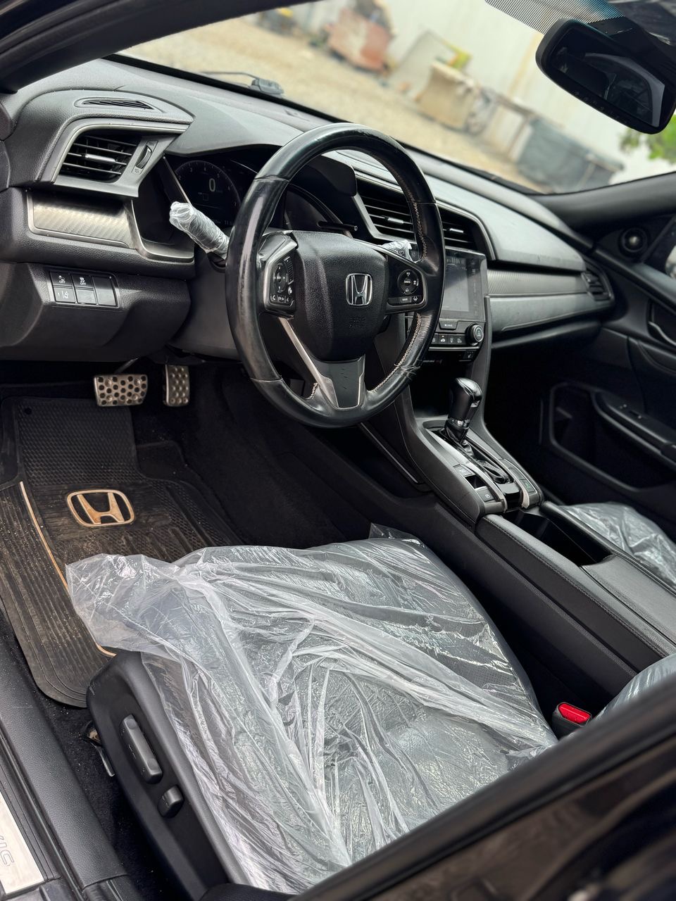 Car Image 4