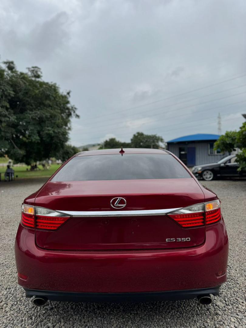 Car Image 6