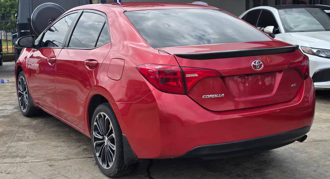 Car Image 7