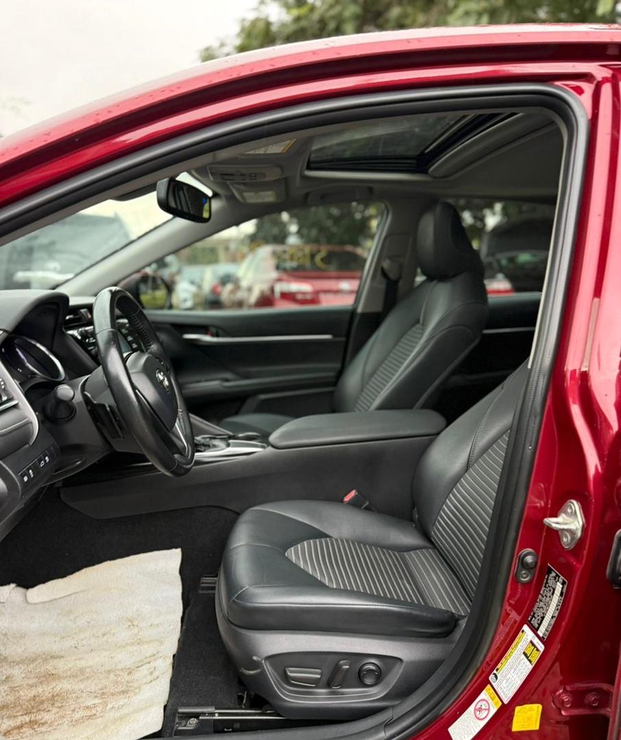 Car Image 6