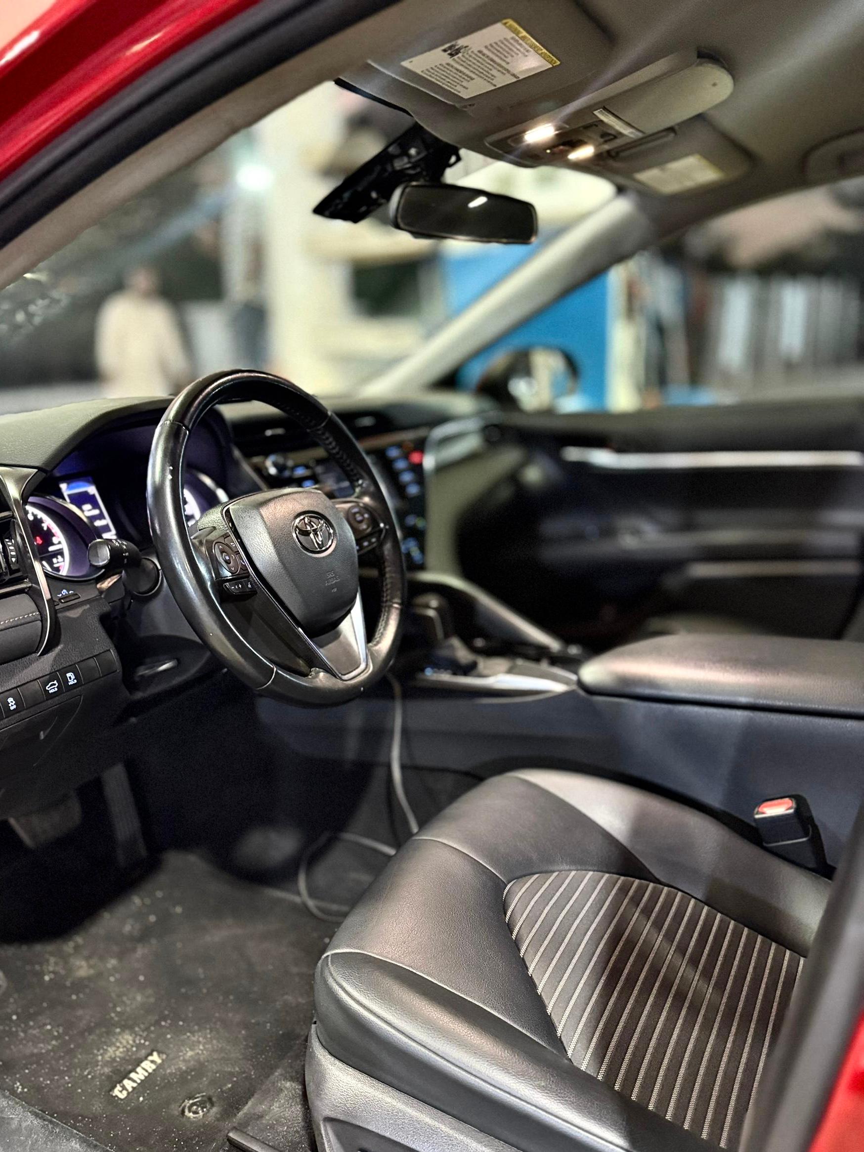 Car Image 4