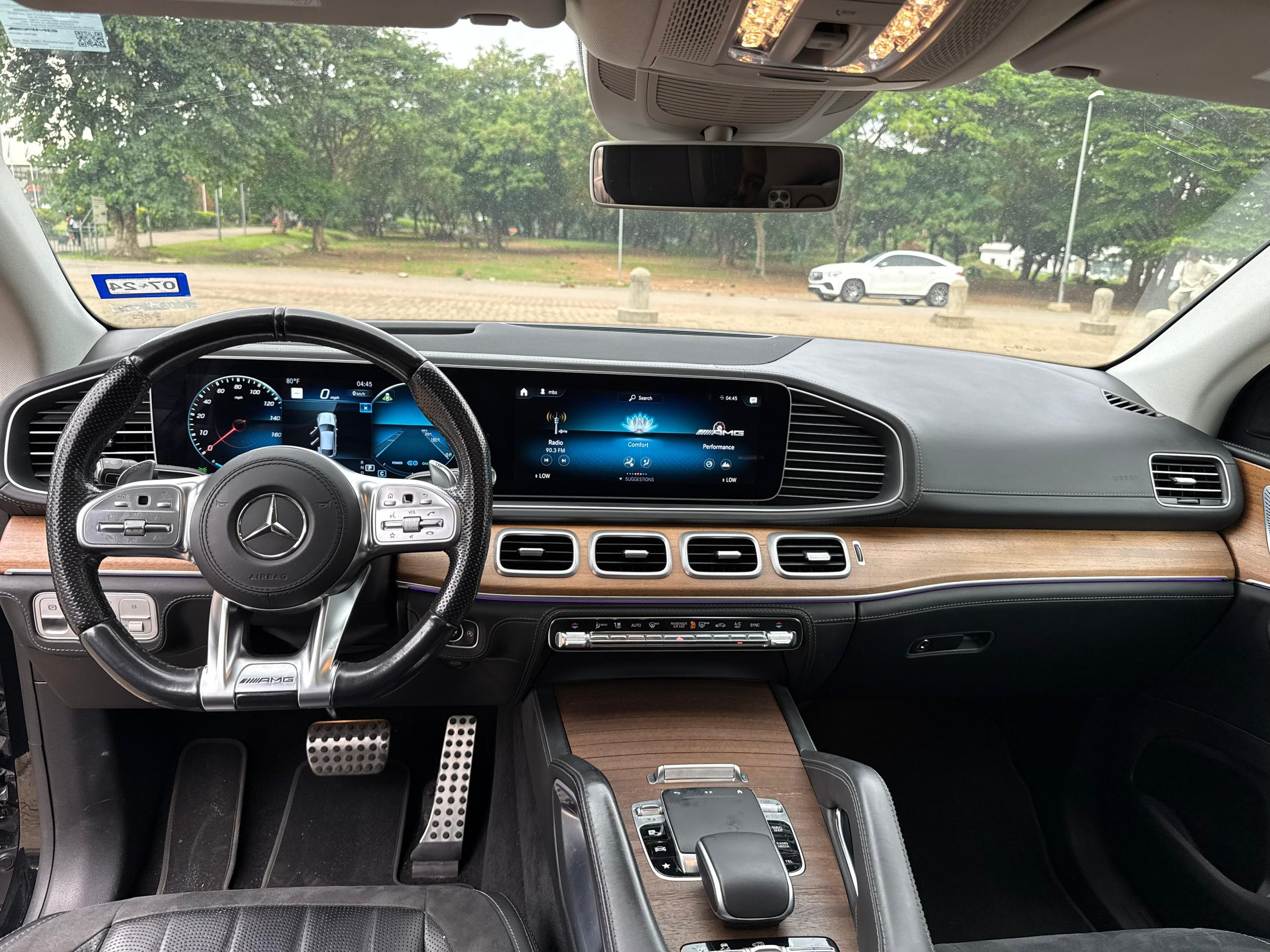 Car Image 5