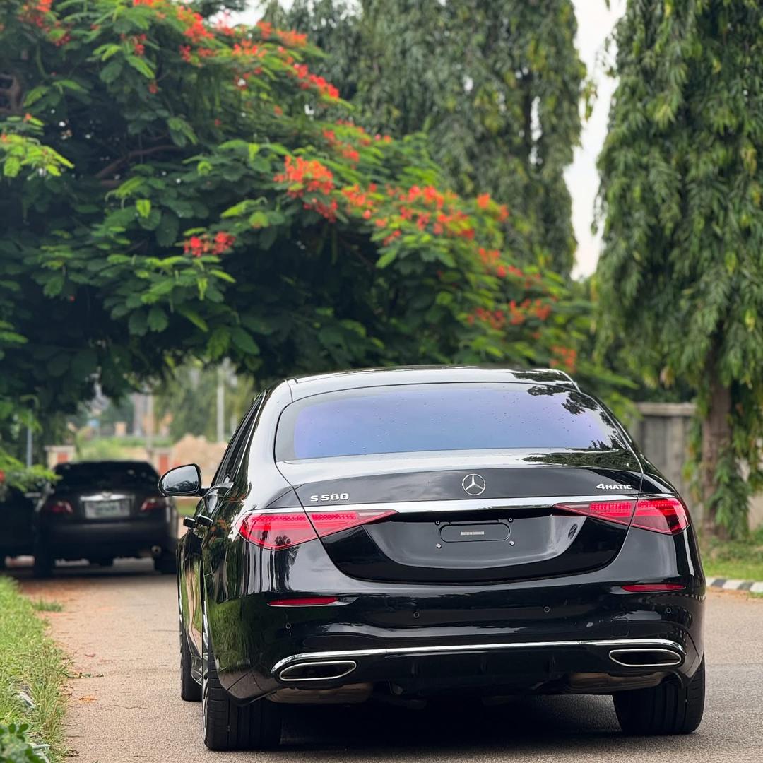 Car Image 8