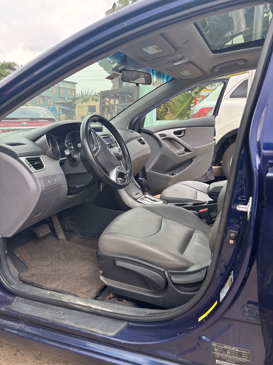 Car Image 3
