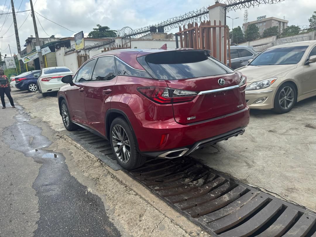 Car Image 6