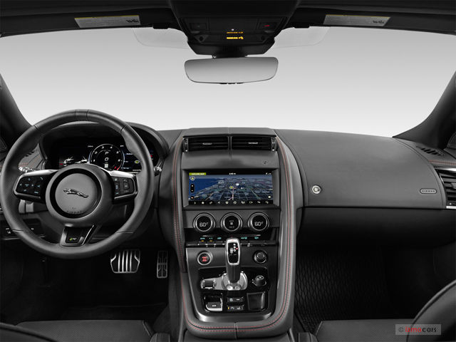  Jaguar F-Type 