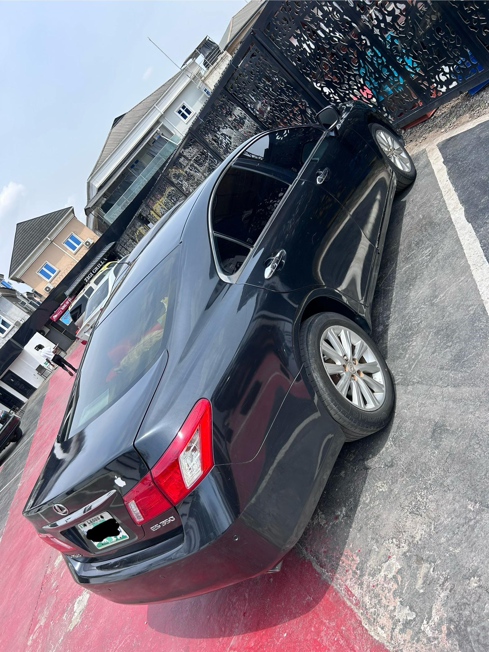 Car Image 2
