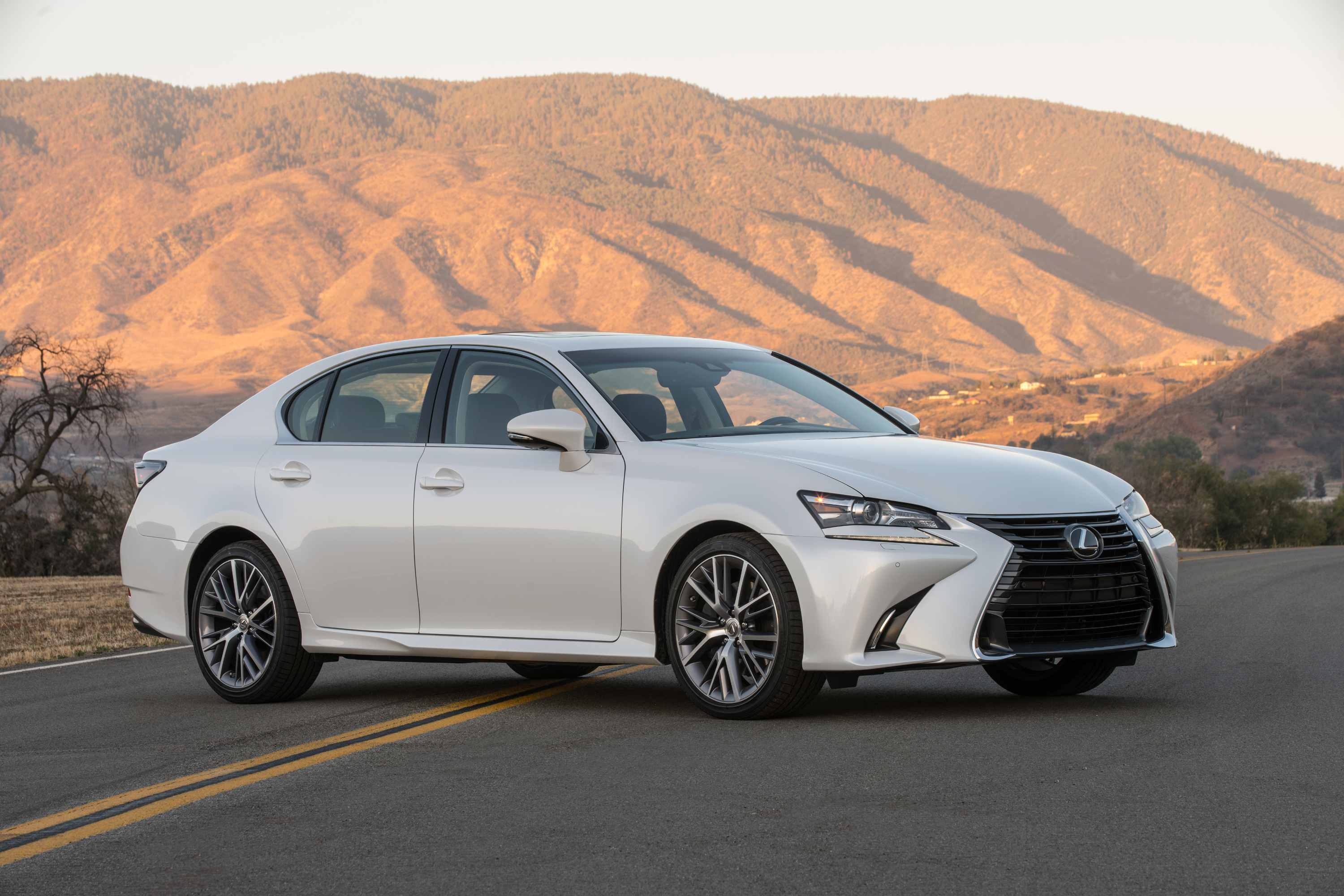  Lexus GS 350 
