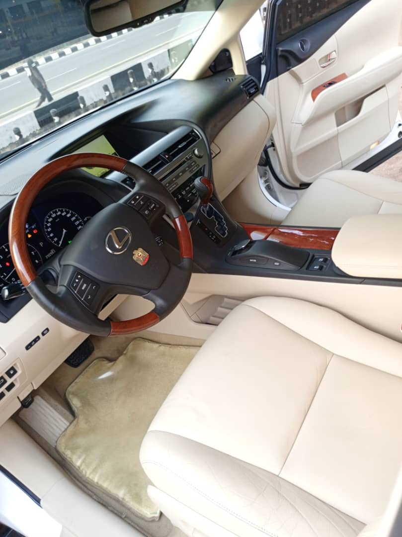 Car Image 6