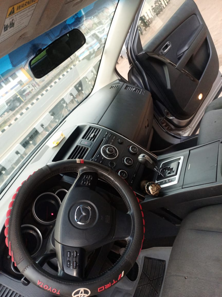 Car Image 2