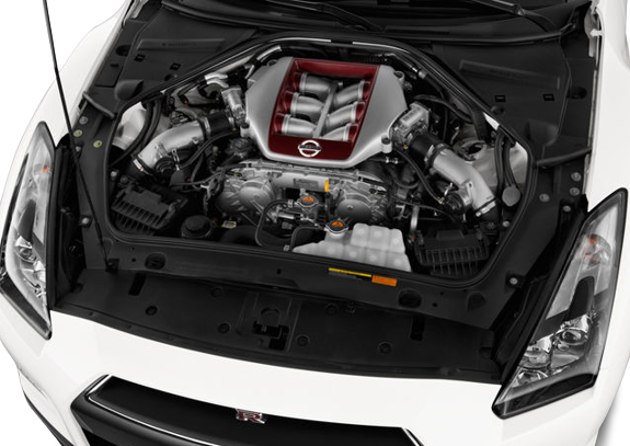  Nissan GT-R 