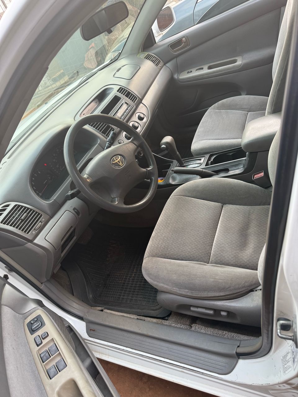 Car Image 5