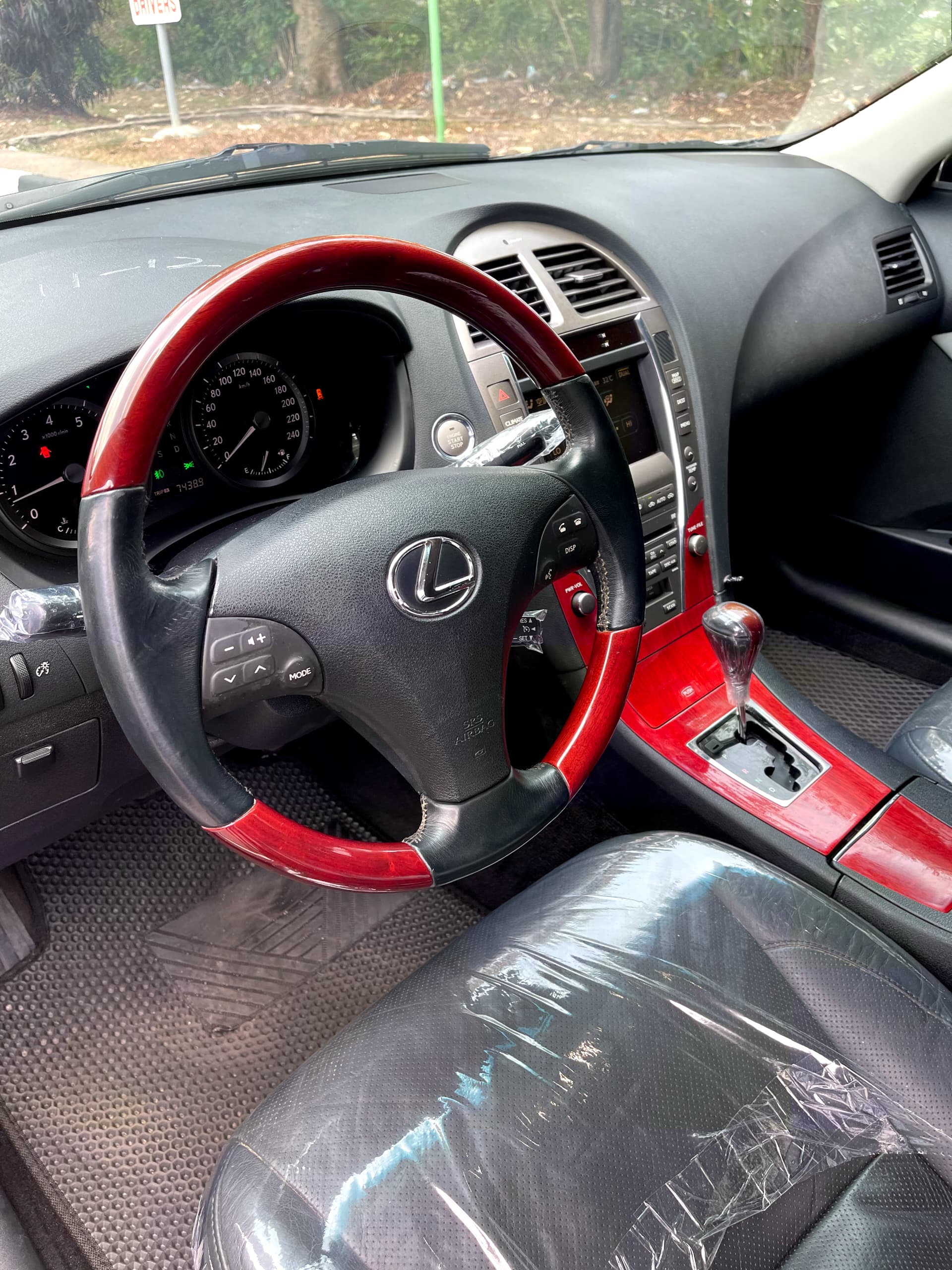Car Image 6