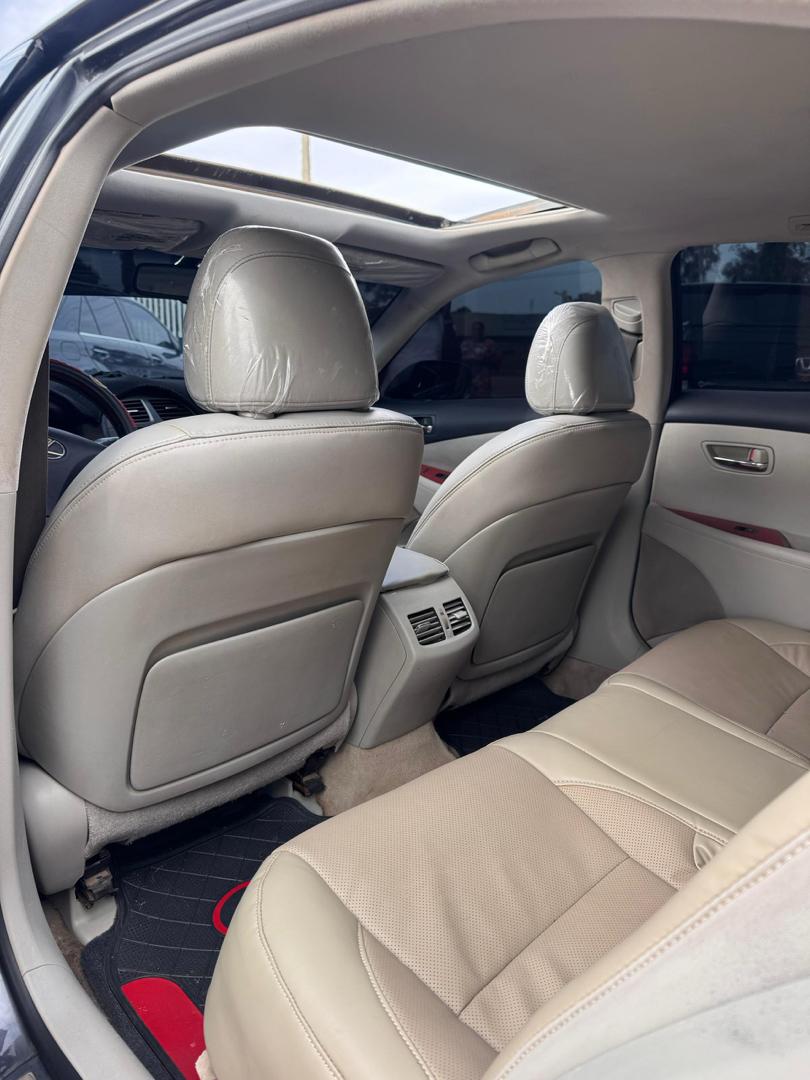 Car Image 6