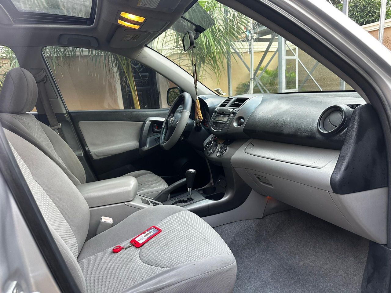 Car Image 5