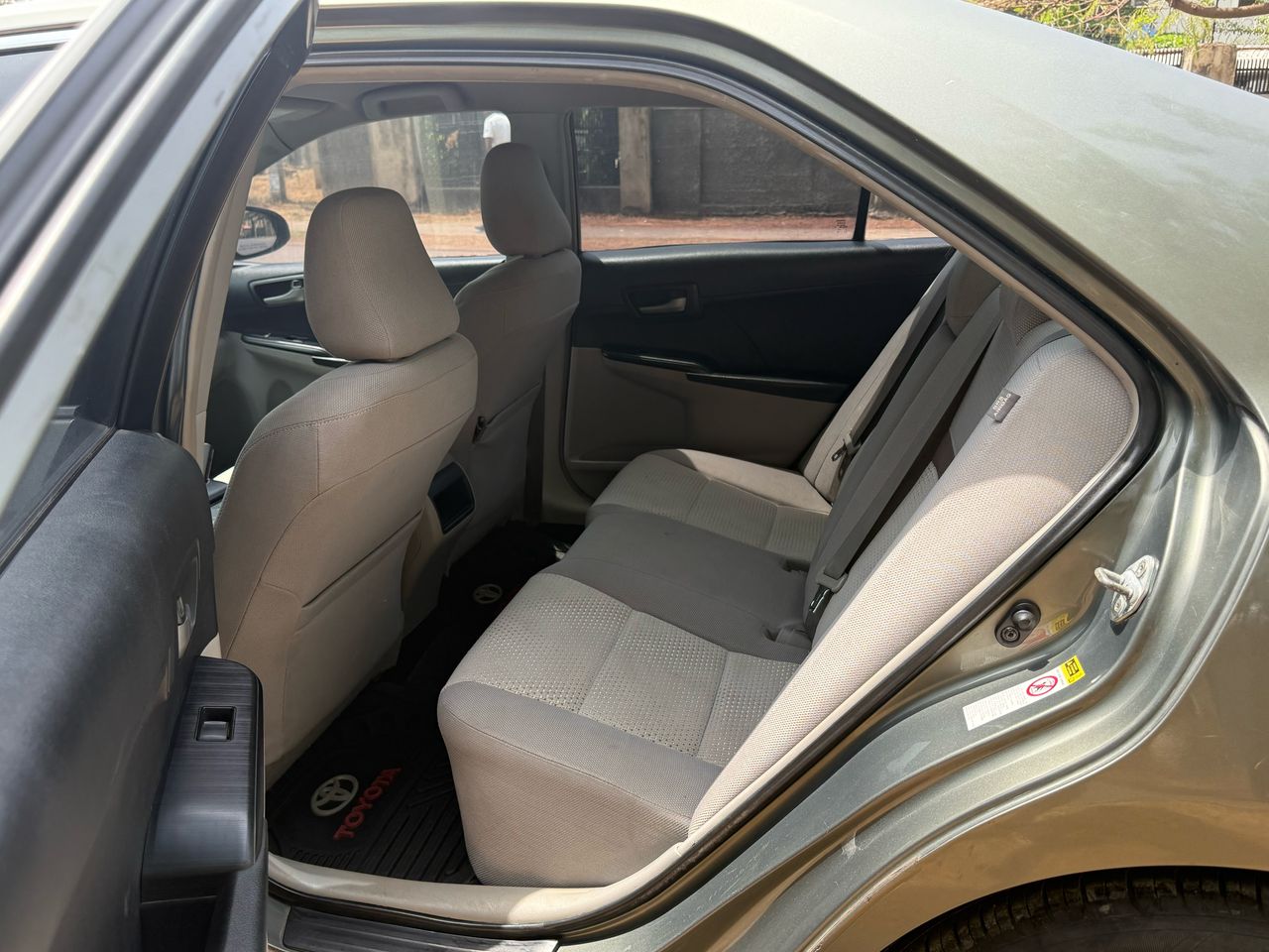 Car Image 4