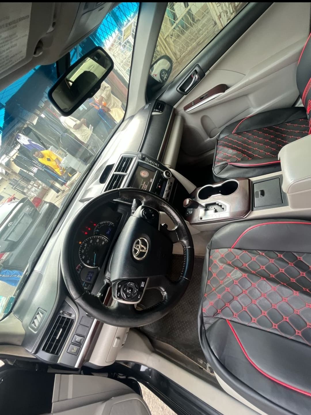 Car Image 8