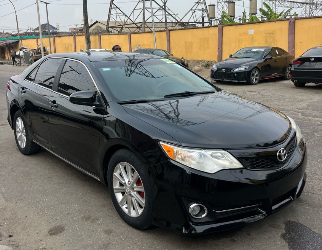 Car Image 2
