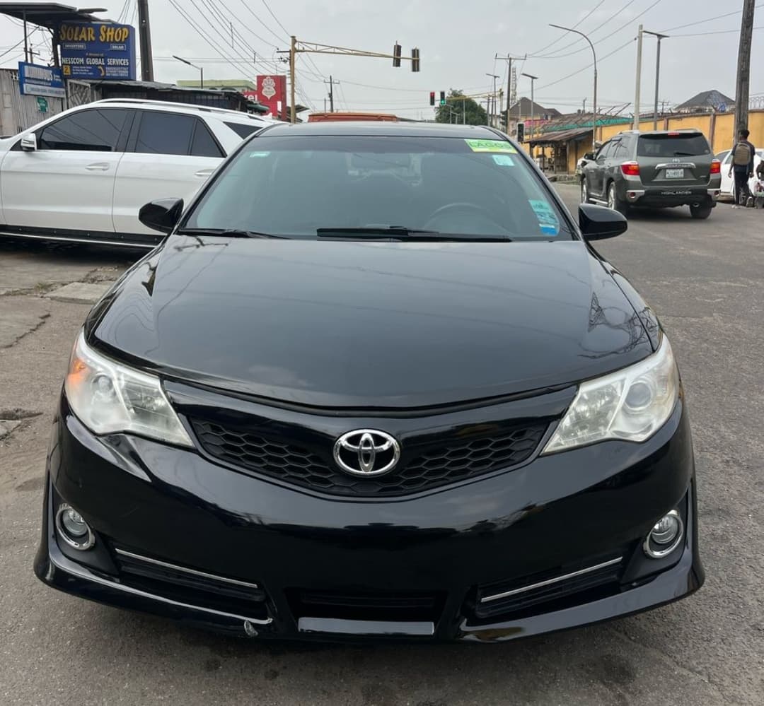 Car Image 6
