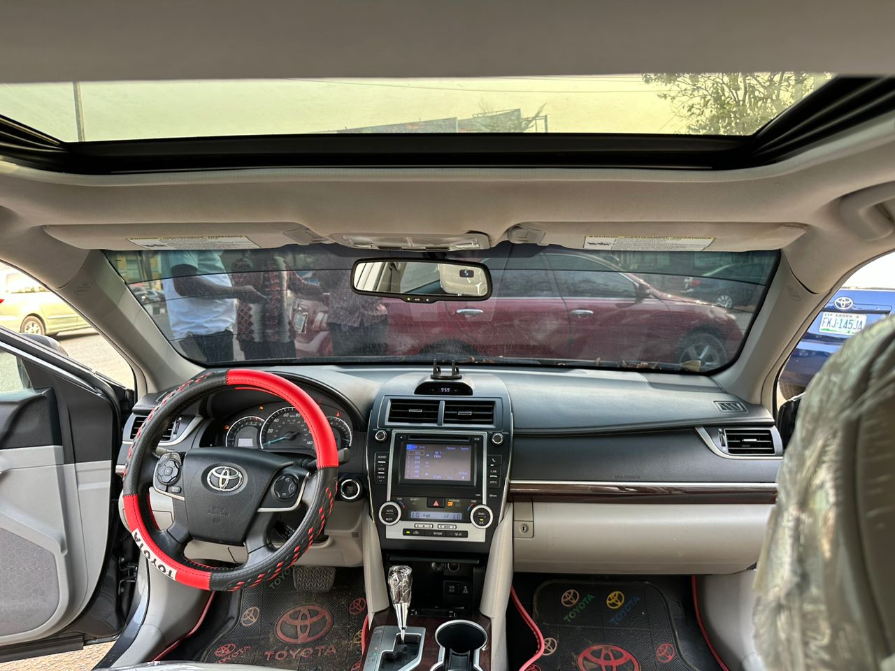 Car Image 2