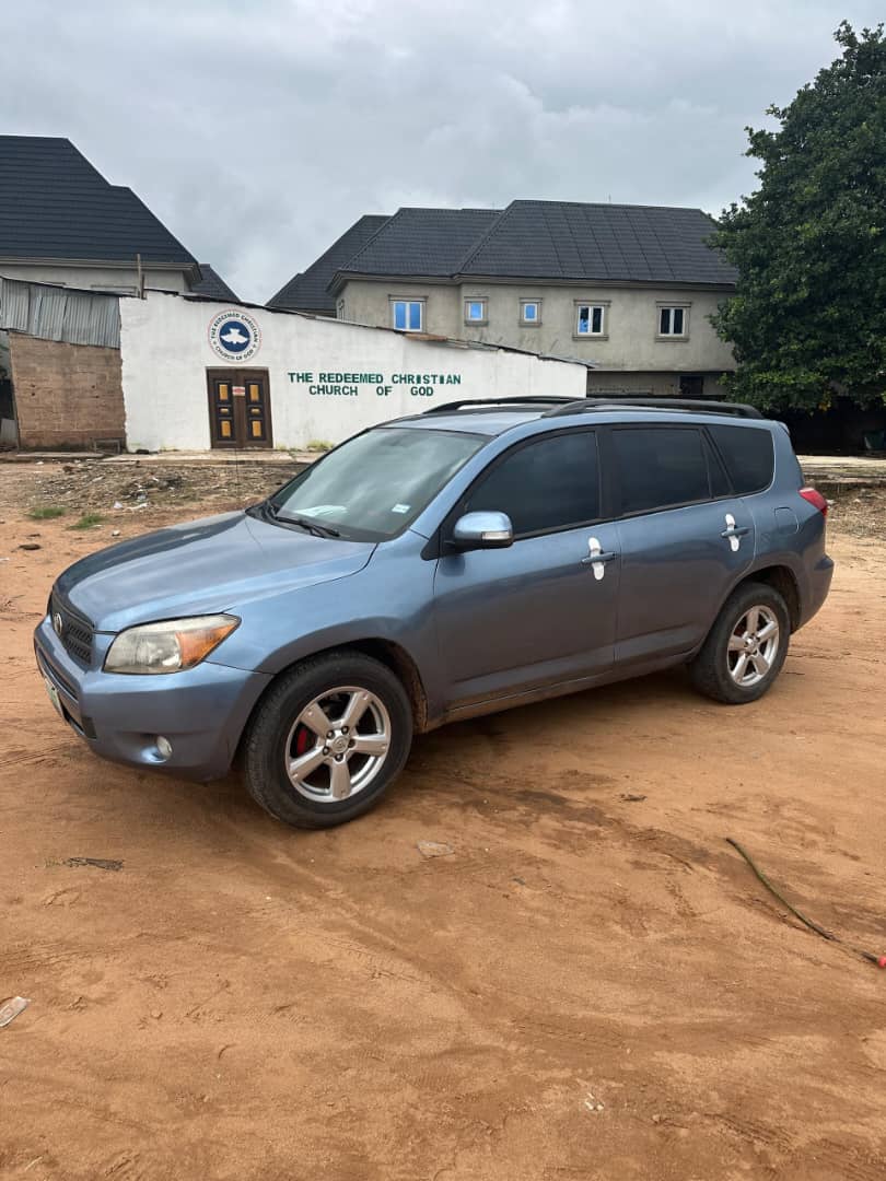 Car Image 3