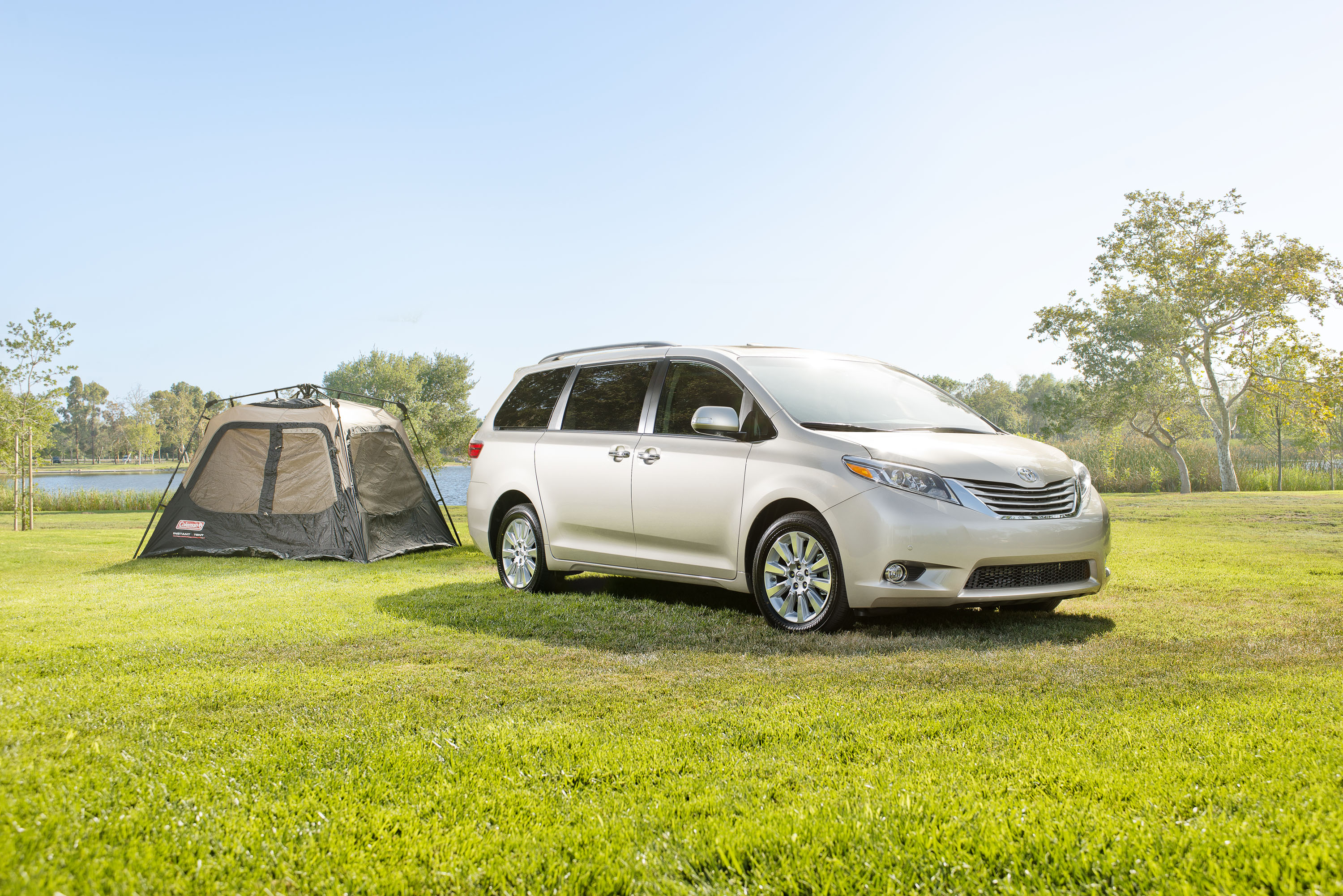  Toyota Sienna 
